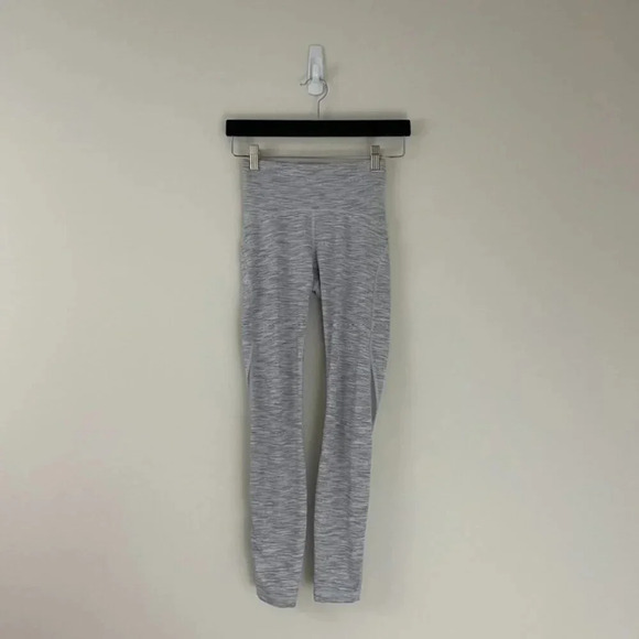 Lululemon Train Times 7/8 Pant Wee Are From Space Ice Grey Alpine White Size 2 - Picture 1 of 8
